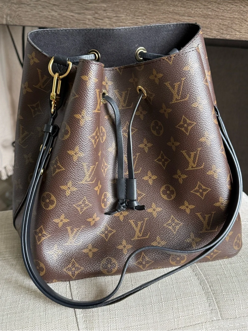 Louis Vuitton Monogram NeoNoe